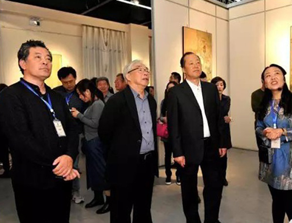 太阳集团tcy8722获奖师生参加永乐宫书画艺术节开幕式