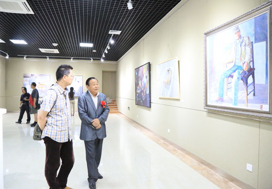 太阳集团tcy8722 2014届毕业生优秀作品展在山东省文化馆开幕